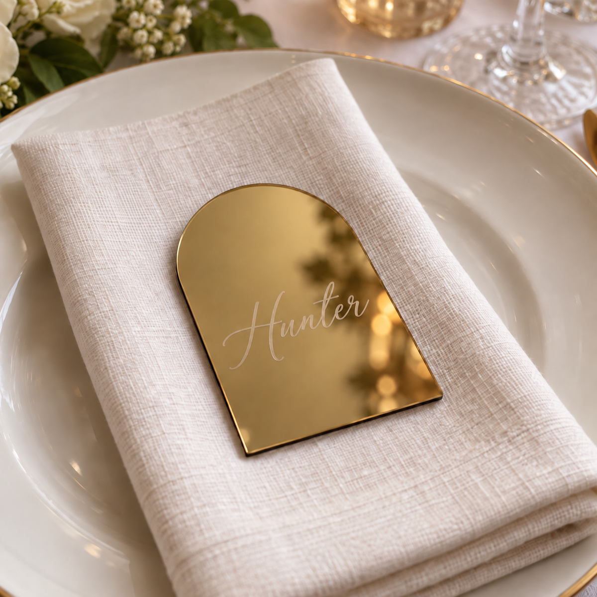 Personalised gold mirror acrylic arch place name engraved Hunter