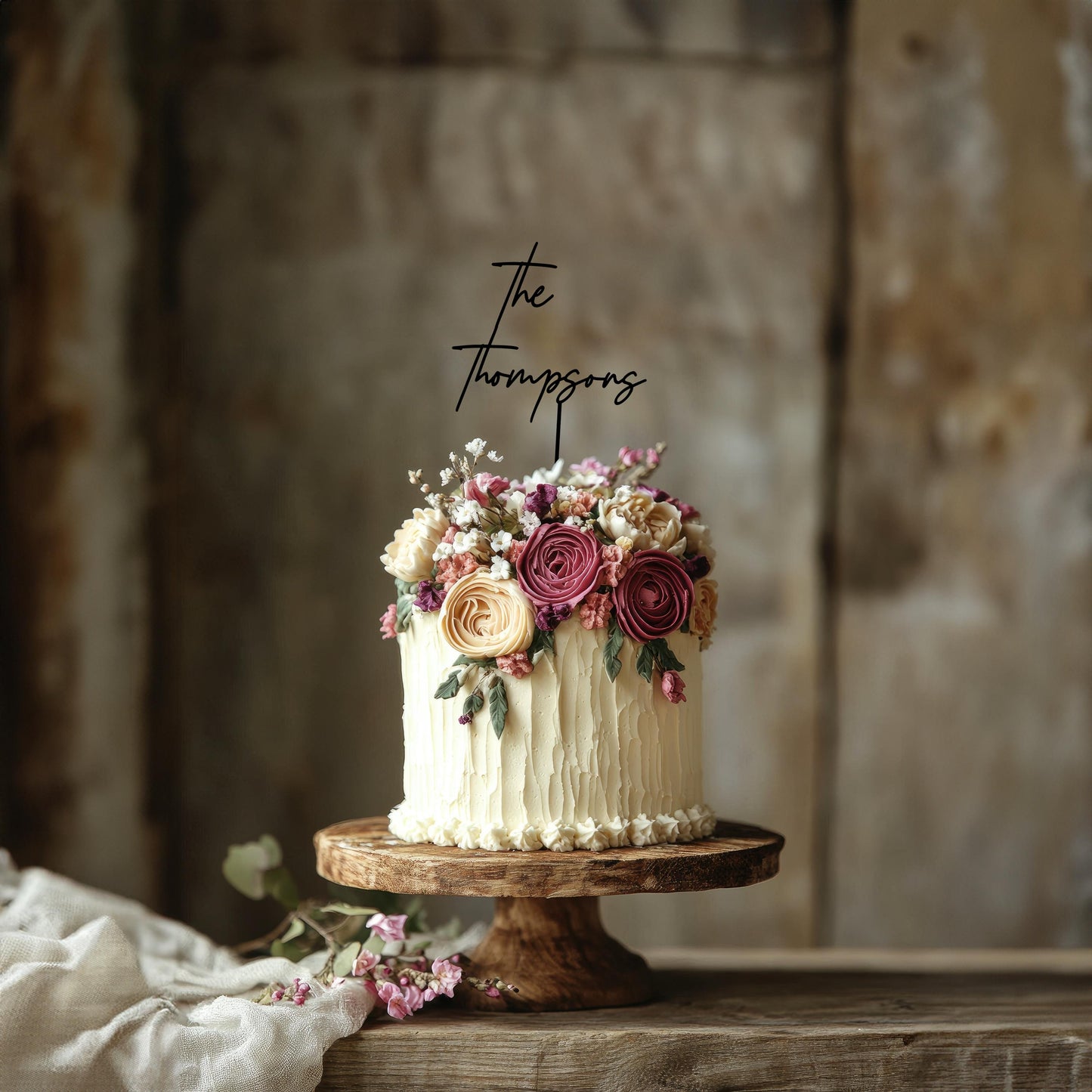 Rustic Personalised Wedding Cake Topper | Mr and Mrs Custom Cake Toppers | Personalised Script Cake Toppers | Personalised Cake Topper